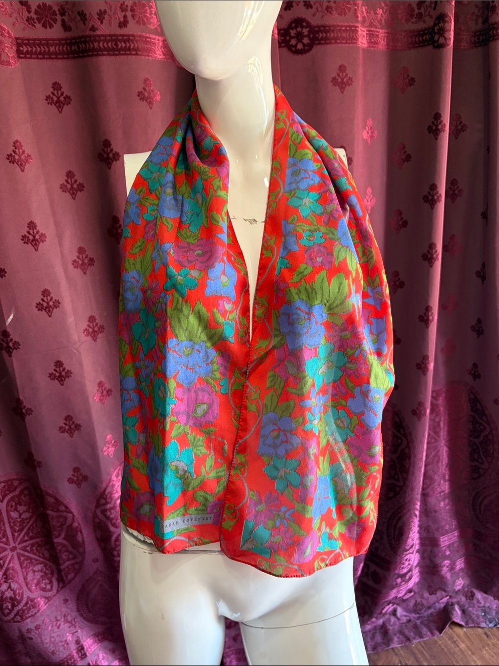 3/$20 Vintage Sarah Coventry Floral Red Multicolor Scarf